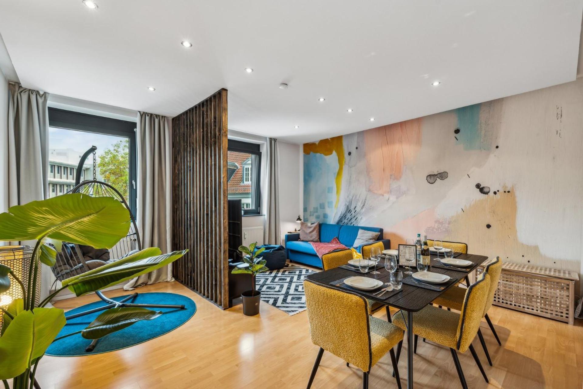 Maremar: City Design Apartment with Luxury Beds and Workspace Braunschweig Exterior photo