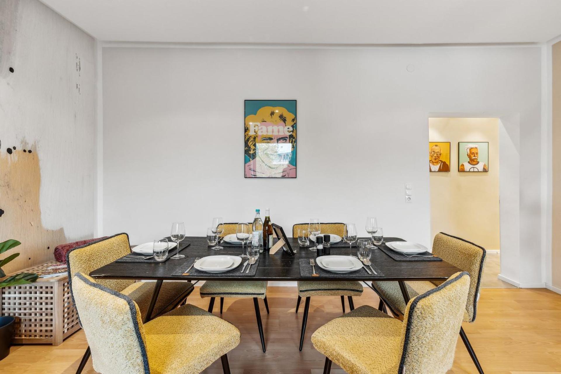 Maremar: City Design Apartment with Luxury Beds and Workspace Braunschweig Exterior photo