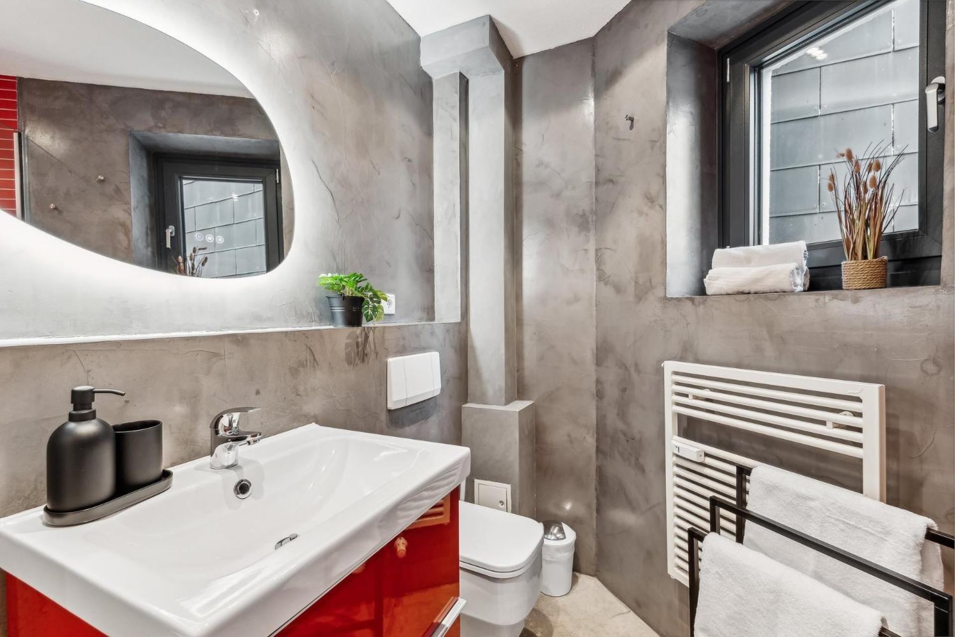Maremar: City Design Apartment with Luxury Beds and Workspace Braunschweig Exterior photo