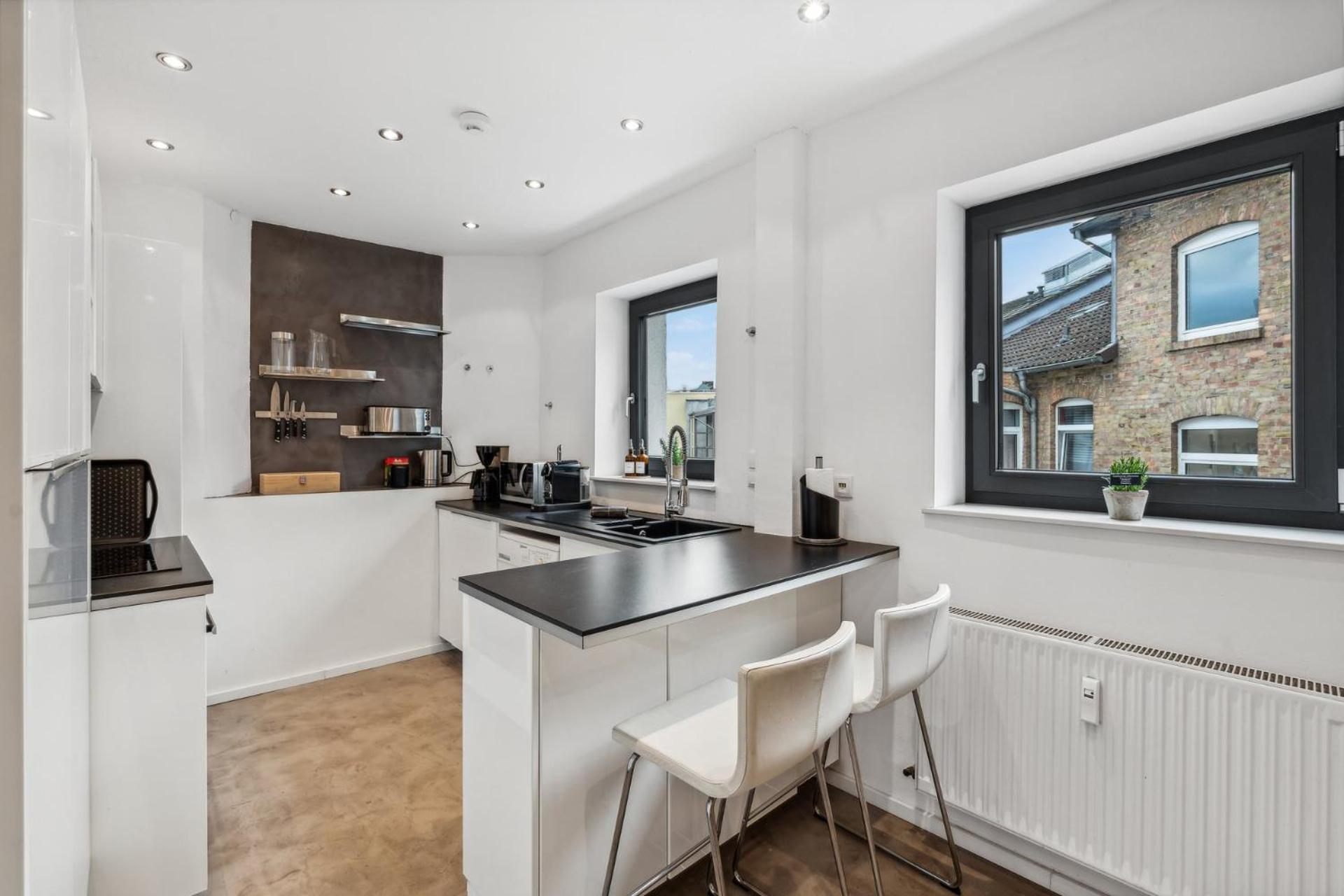 Maremar: City Design Apartment with Luxury Beds and Workspace Braunschweig Exterior photo